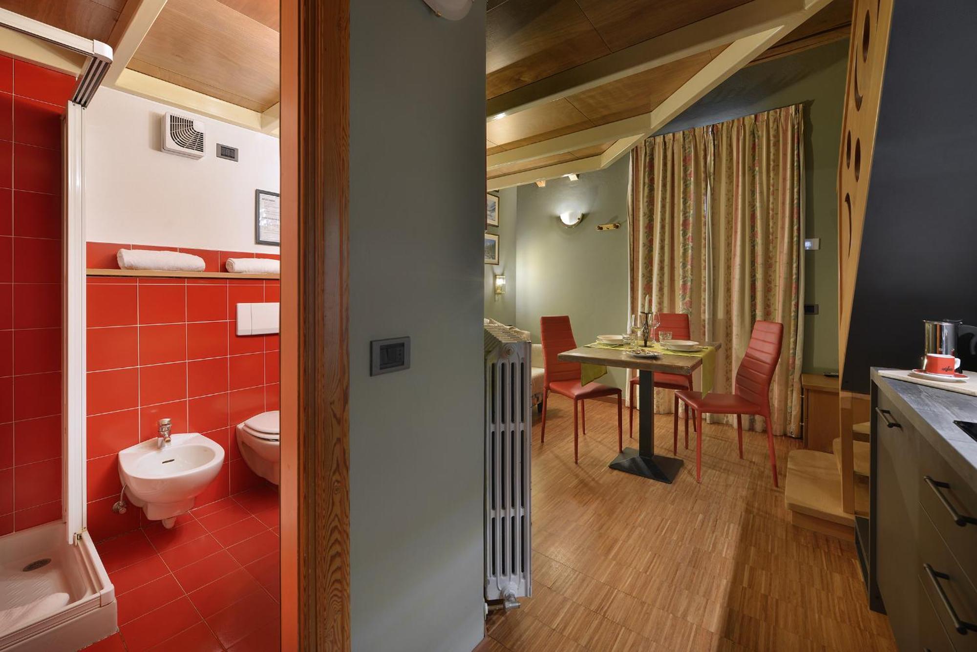 Cronox Mini Apartments リヴィーニョ エクステリア 写真